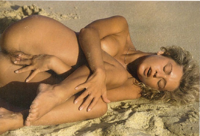 Hustler Magazine (US Edition) March 1986 - Full Scans p34
